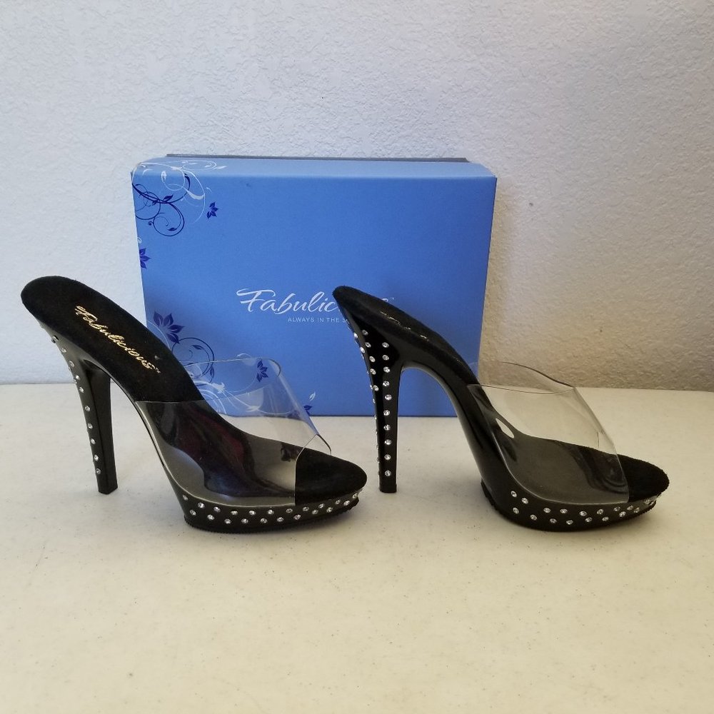 Fabulicious Lip101 Platform Studded Black Sandal 7